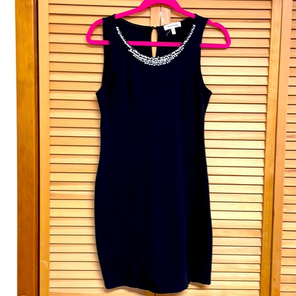 Monteau - Picture 1 of 5